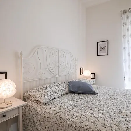 Amber House N.5 - Incantevole Accogliente Luminosa Apartment Rome